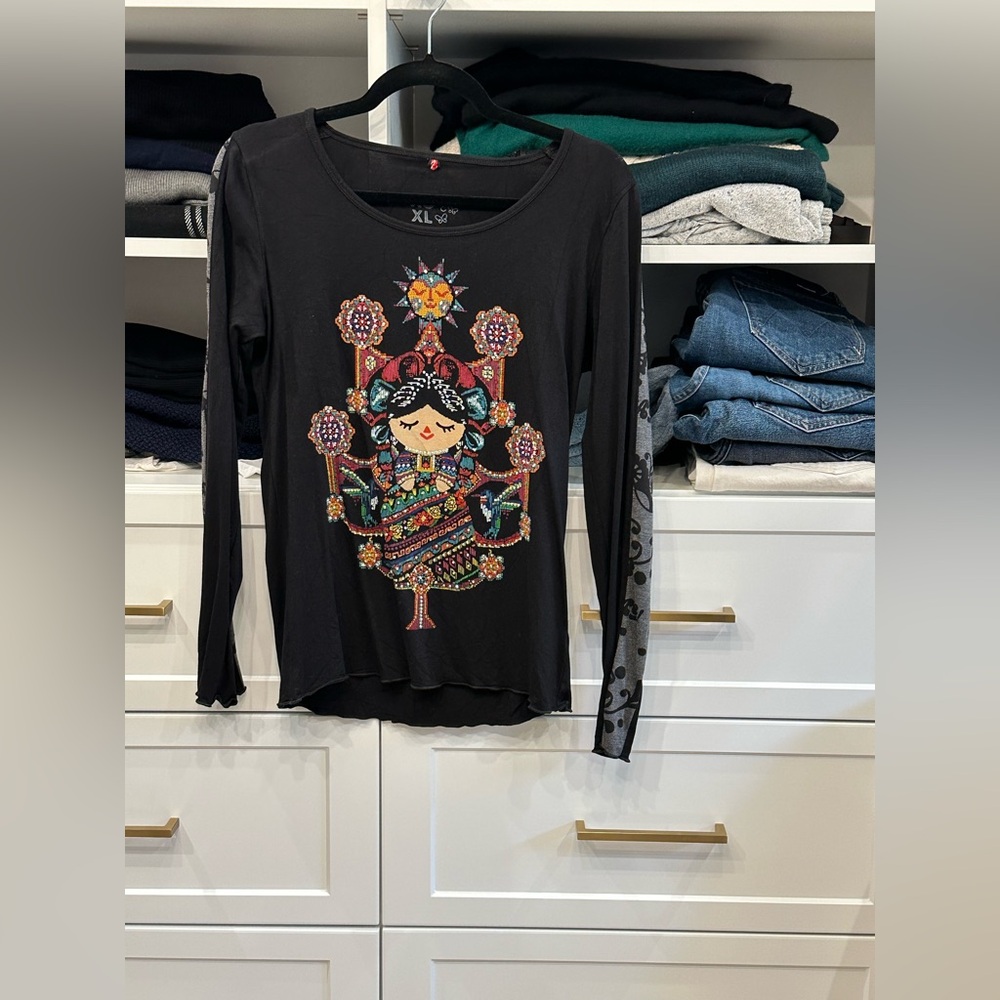 NWOT ¡AyGüey! long-sleeve shirt size XL